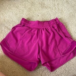 Lululemon hotty hot shorts